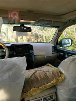 تۆیۆتا لاند کروزەر